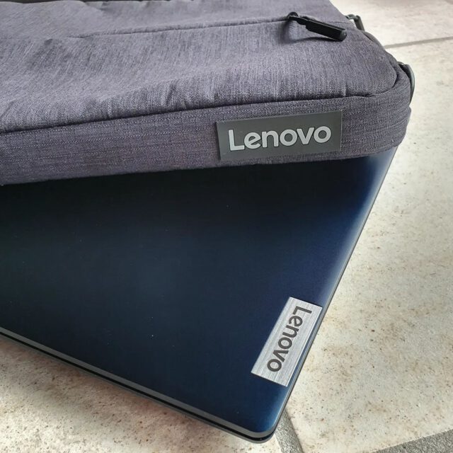 Exzellente Markenqualität für unsere Kunden 😍 Über das neue LENOVO OLED Business Notebook wird sich unsere Kundin sicher freuen. Inklusive Tasche und Zubehör! K & K Online Marketing macht alles möglich und bietet nur die besten und aktuellsten Endgeräte an, spezifisch auf die Anforderungen des Kundens. Schreiben Sie uns falls ein neuer Stand-PC oder Notebook benötigt wird unter: www.kaselow-marketing.com oder PN hier bei Instagram 
#KaselowMarketing #Lenovo #Verkauf #Markengeräte #StandPC #Notebook #Business #Nürnberg #Fürth #Erlangen #München #Kaselow #ManuelKaselow